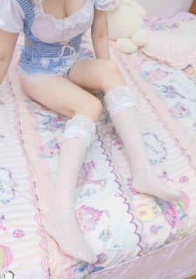 亚洲野狼第一精品蜜臀av_国产剧完整在线观看