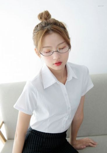 国产清纯女高中生被c_高清在线视频观看